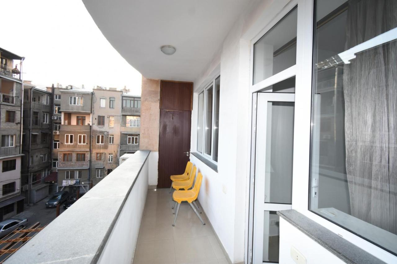 Flatsinyerevan At Aram Street Esterno foto